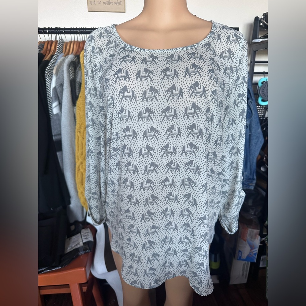 41 Hawthorn Gray Elephant Print Blouse